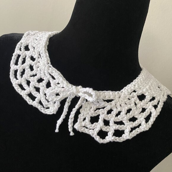 Handmade Crochet White Cotton Small Collar Neckwear Accessory - Picture 2 of 6